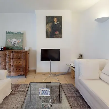 Apartment Nina